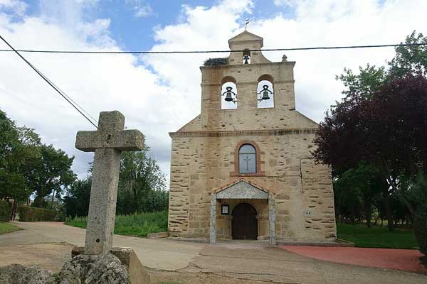 Iglesia de San Pedro, Agallas