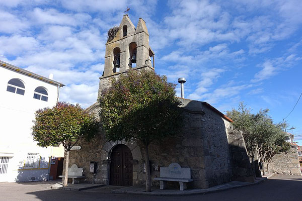 Iglesia de La Alamedilla