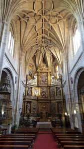 Interior de la Iglesia de Sancti-Spiritus