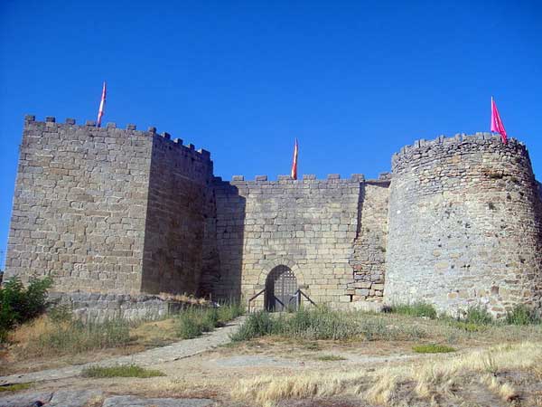 Castillo de Ledesma