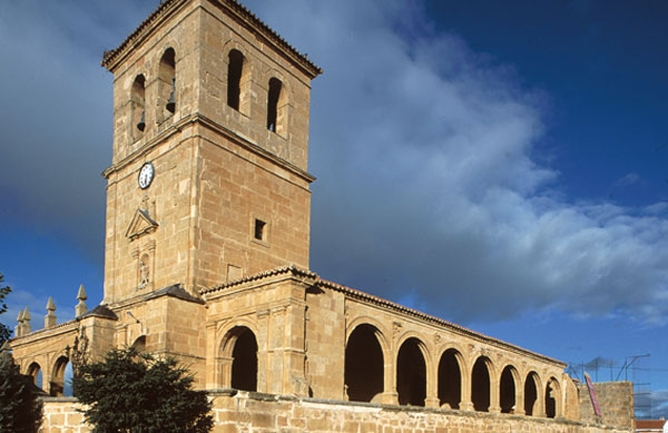 Iglesia de San Miguel Arcángel