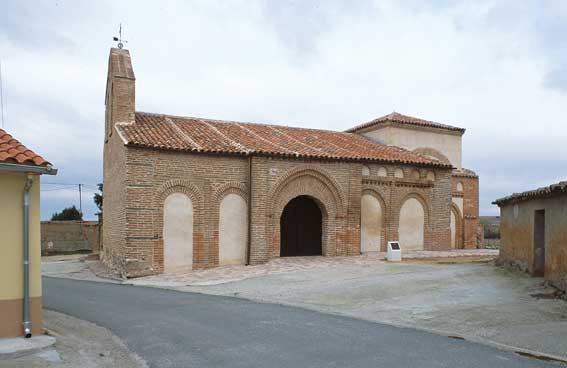 Iglesia de Nuestra Señora de la Asunción de Galleguillos de Alba