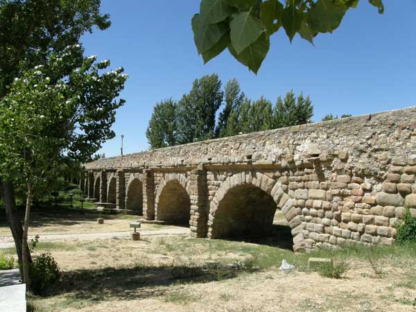 Puente romano