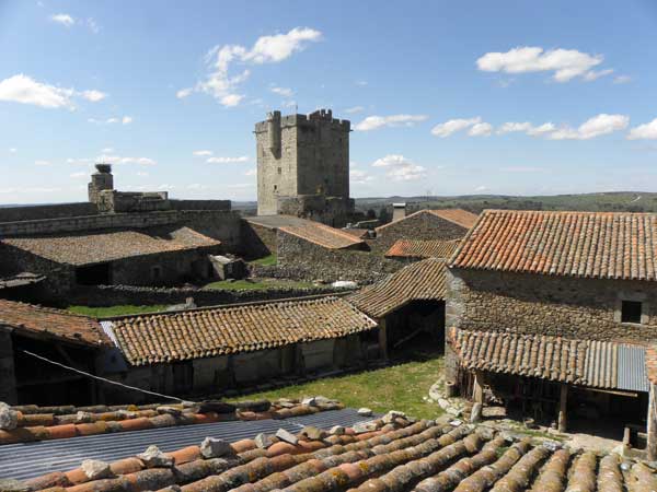 Castillo de San Felices de los Gallegos