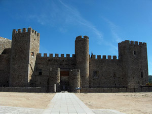 Castillo de Montemayor del Río