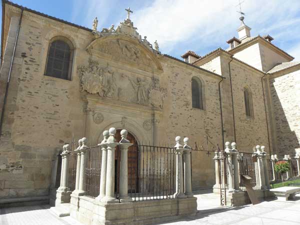 Convento de la Anunciación de las Madres Carmelitas
